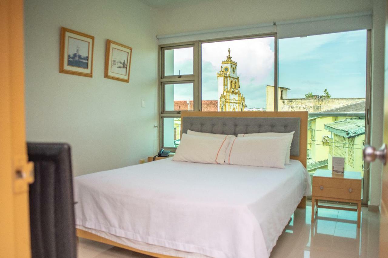 Onoma Hotel Lorica Eksteriør billede